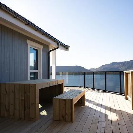Lofoten Paradise Sea View Apartment Napp