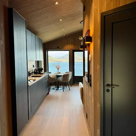 Lofoten Paradise Sea View Apartment