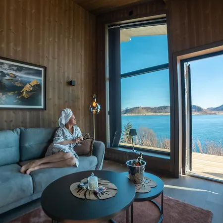 Lofoten Paradise Sea View * Napp
